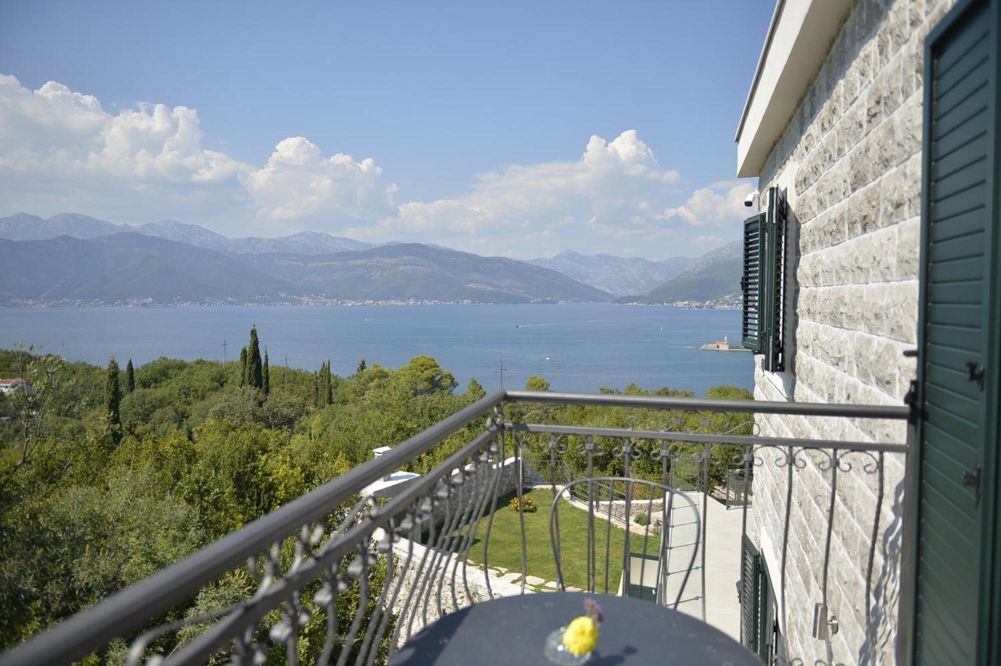 Villa Vista Azzurra Тиват Екстер'єр фото